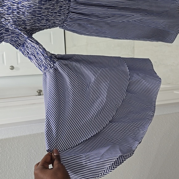 Smocked Off-Shoulder Tunic Top - Picture 3 of 5